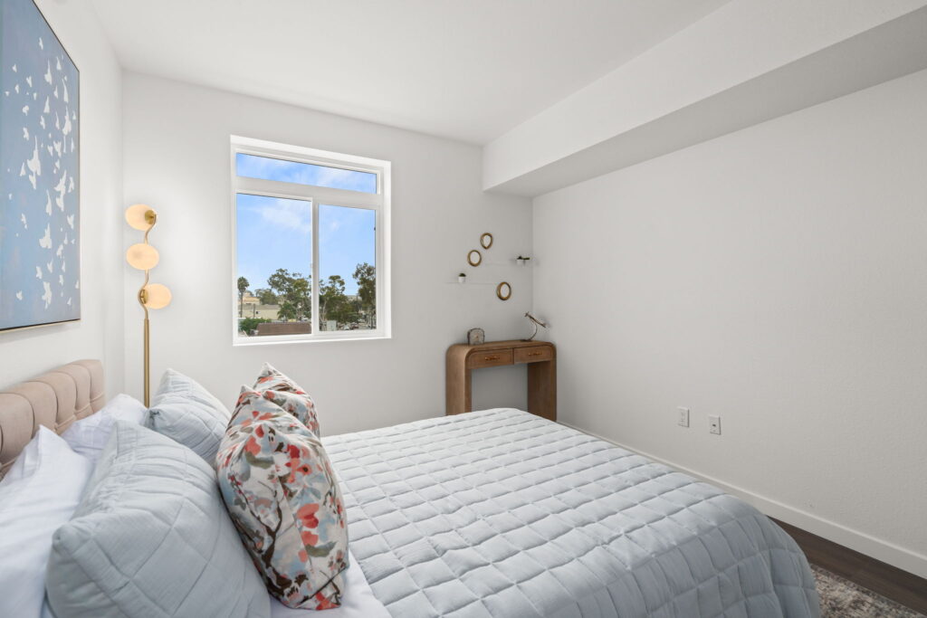 40-2724 El Cajon Blvd-85